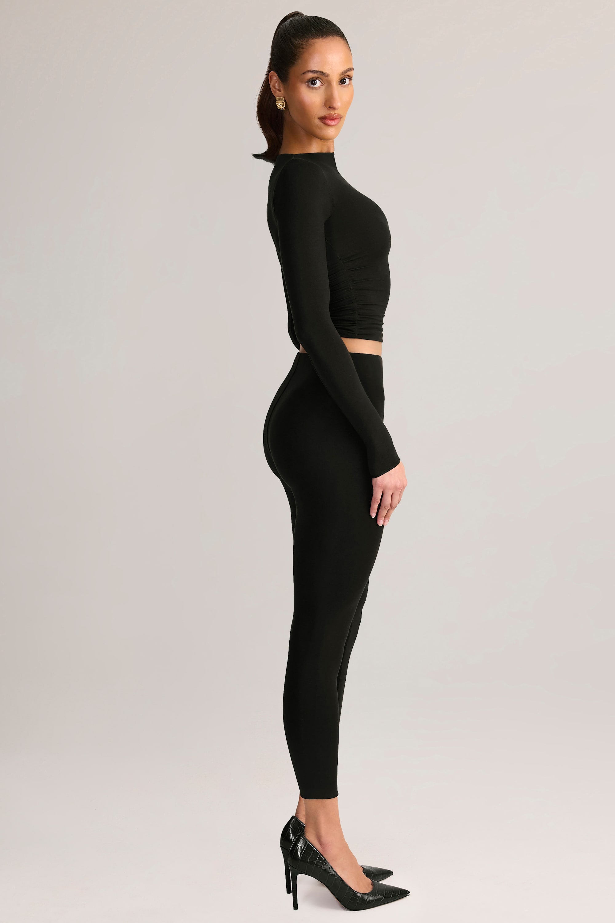 Modal Mid-Rise Cropped Leggings in Black