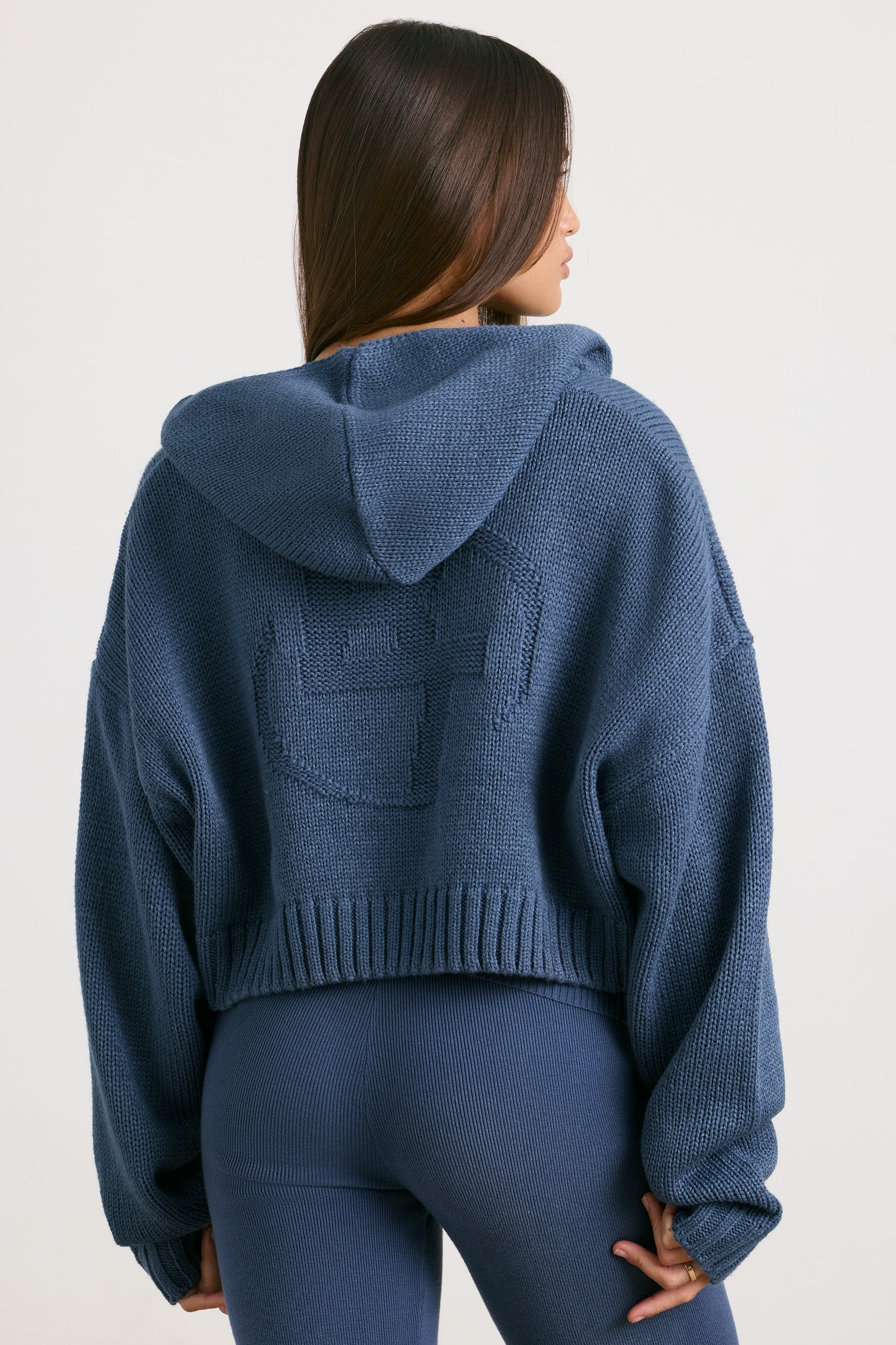 Chunky Knit Zip-Up Cropped Hoodie in Washed Navy
