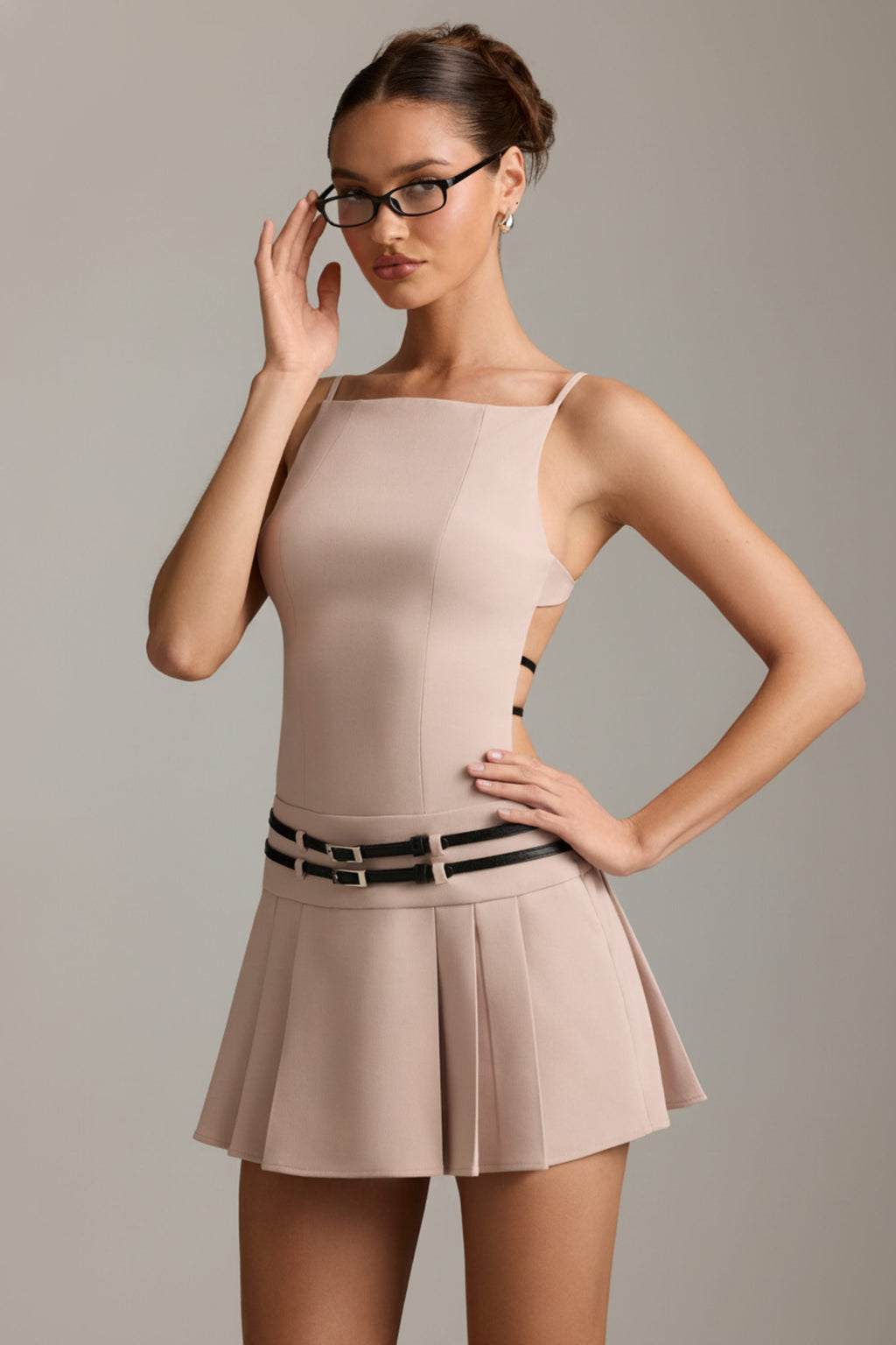 Belted Backless Pleated Mini Dress in Mushroom