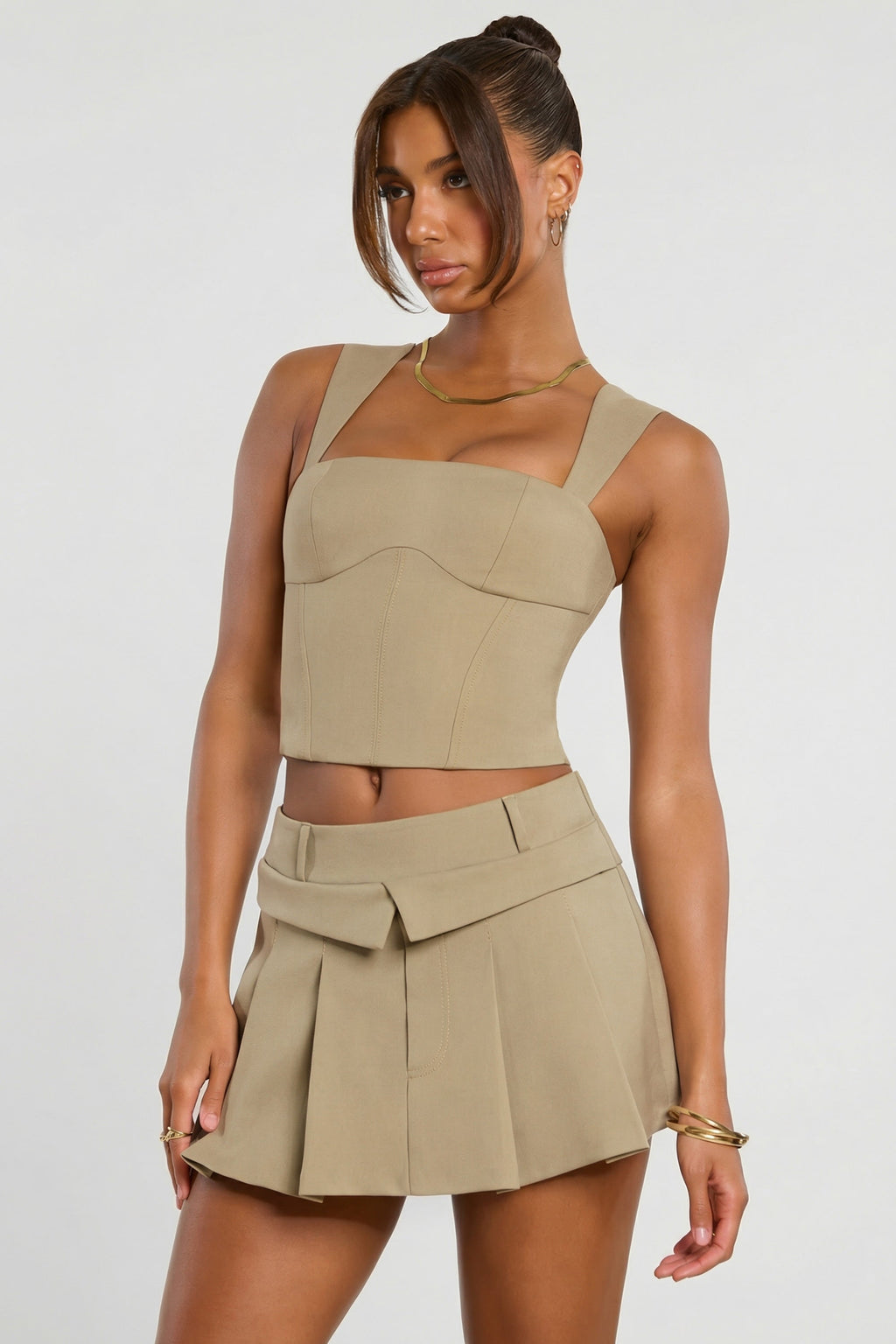 Brushed Twill Mid Rise Pleated Micro Mini Skirt in Taupe