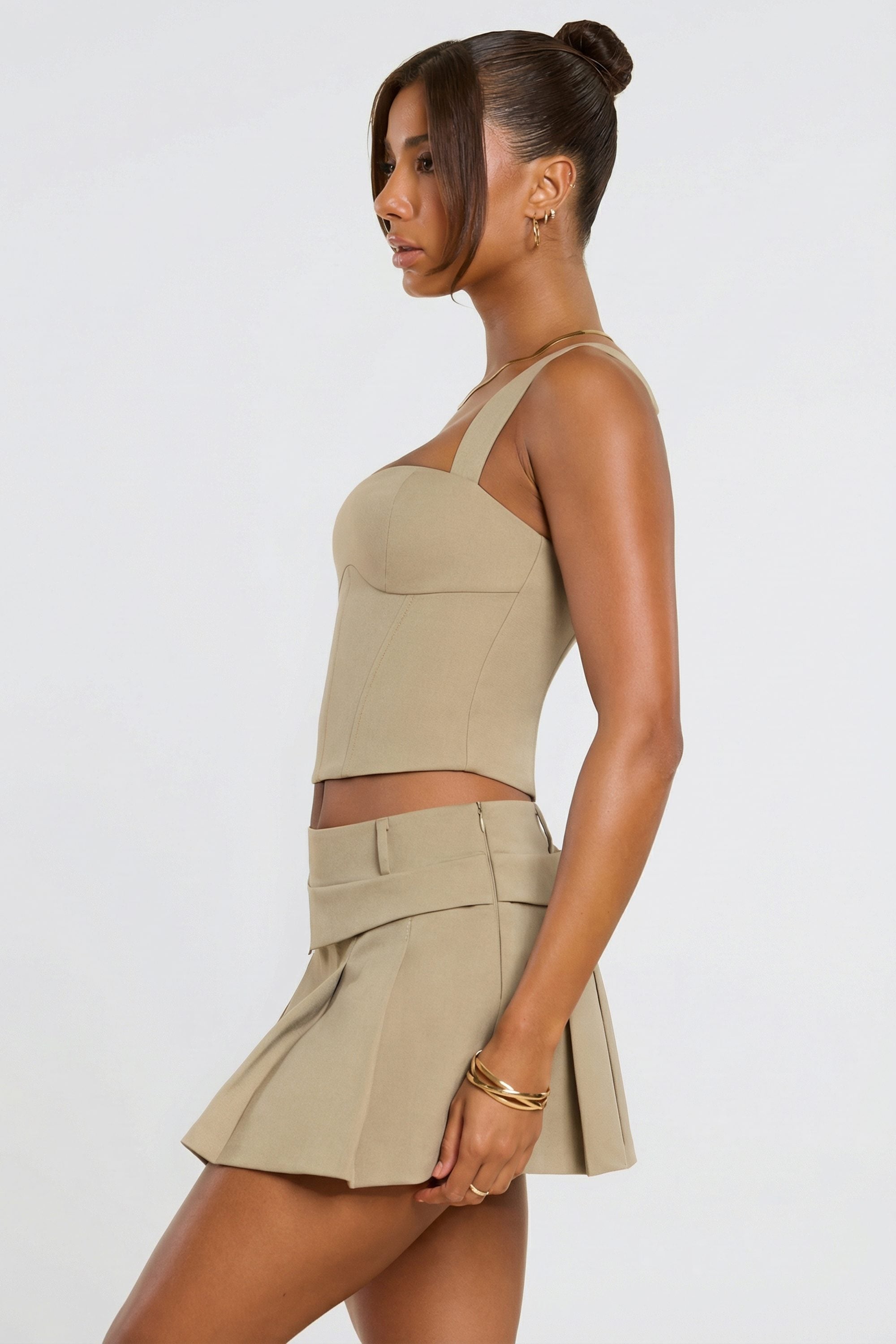 Brushed Twill Mid Rise Pleated Micro Mini Skirt in Taupe