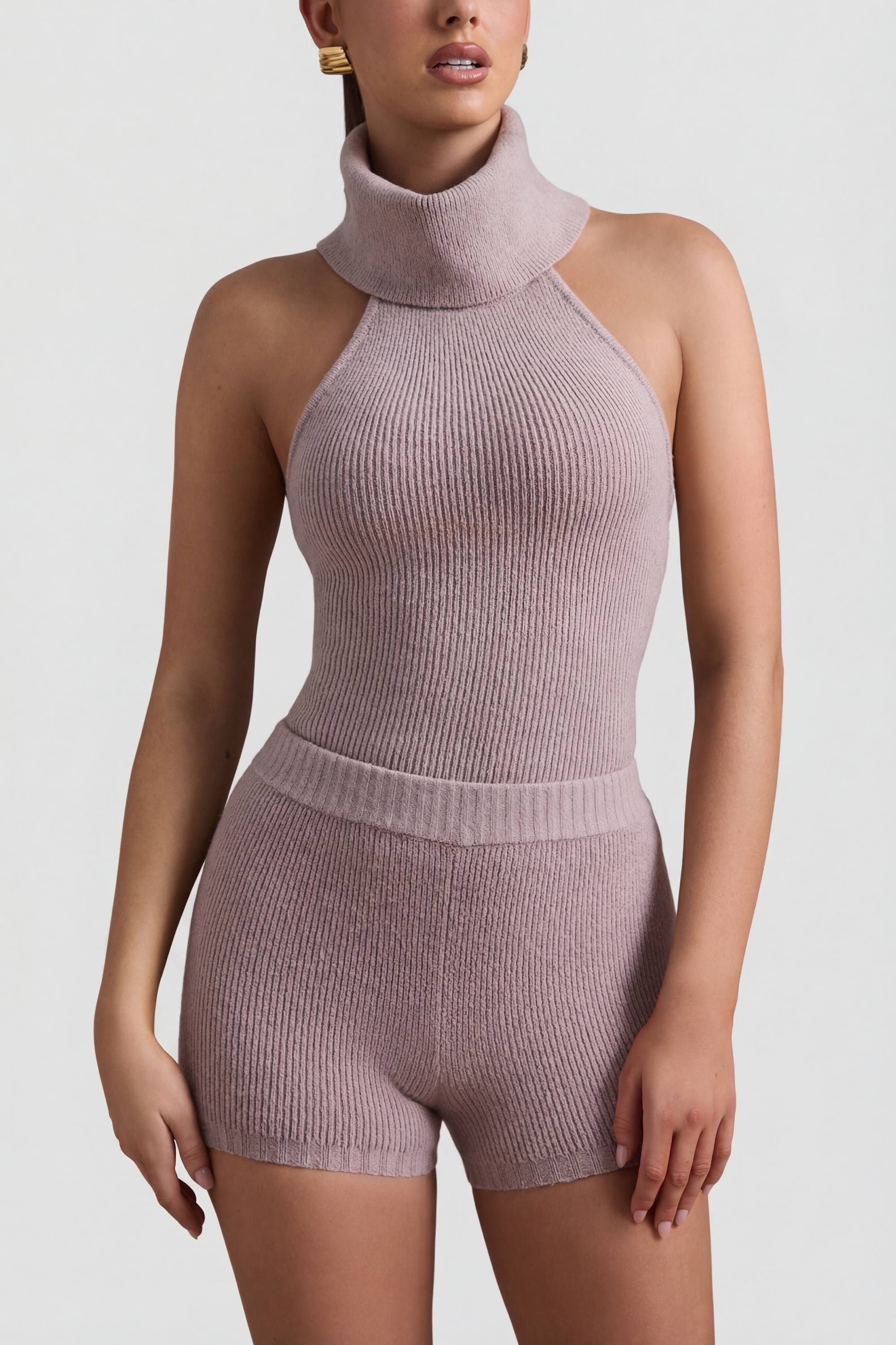 Ribbed-Knit Shorts in Taupe