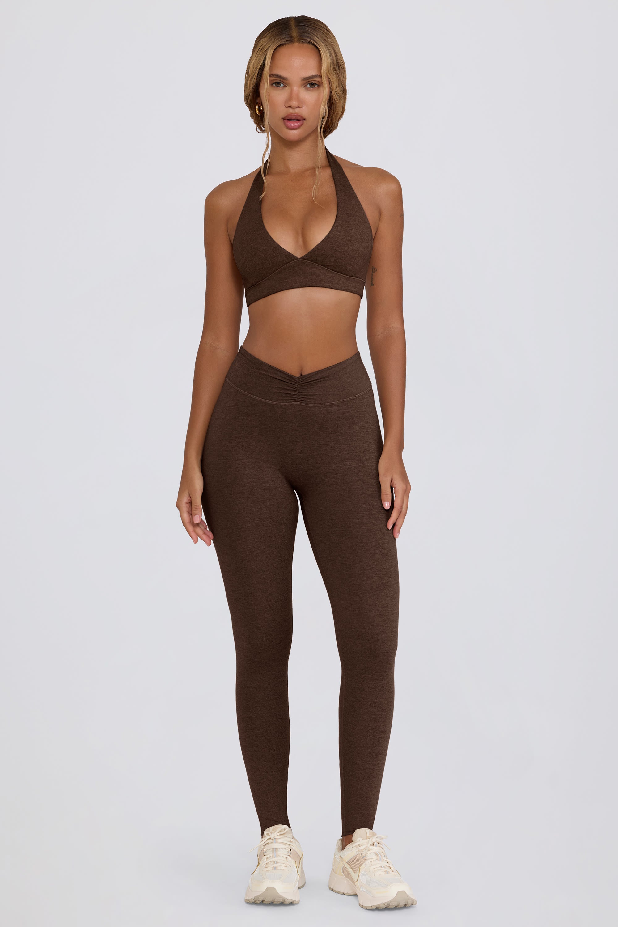 Brushed Jersey Ruched Mid-Rise Leggings in Pecan Marl