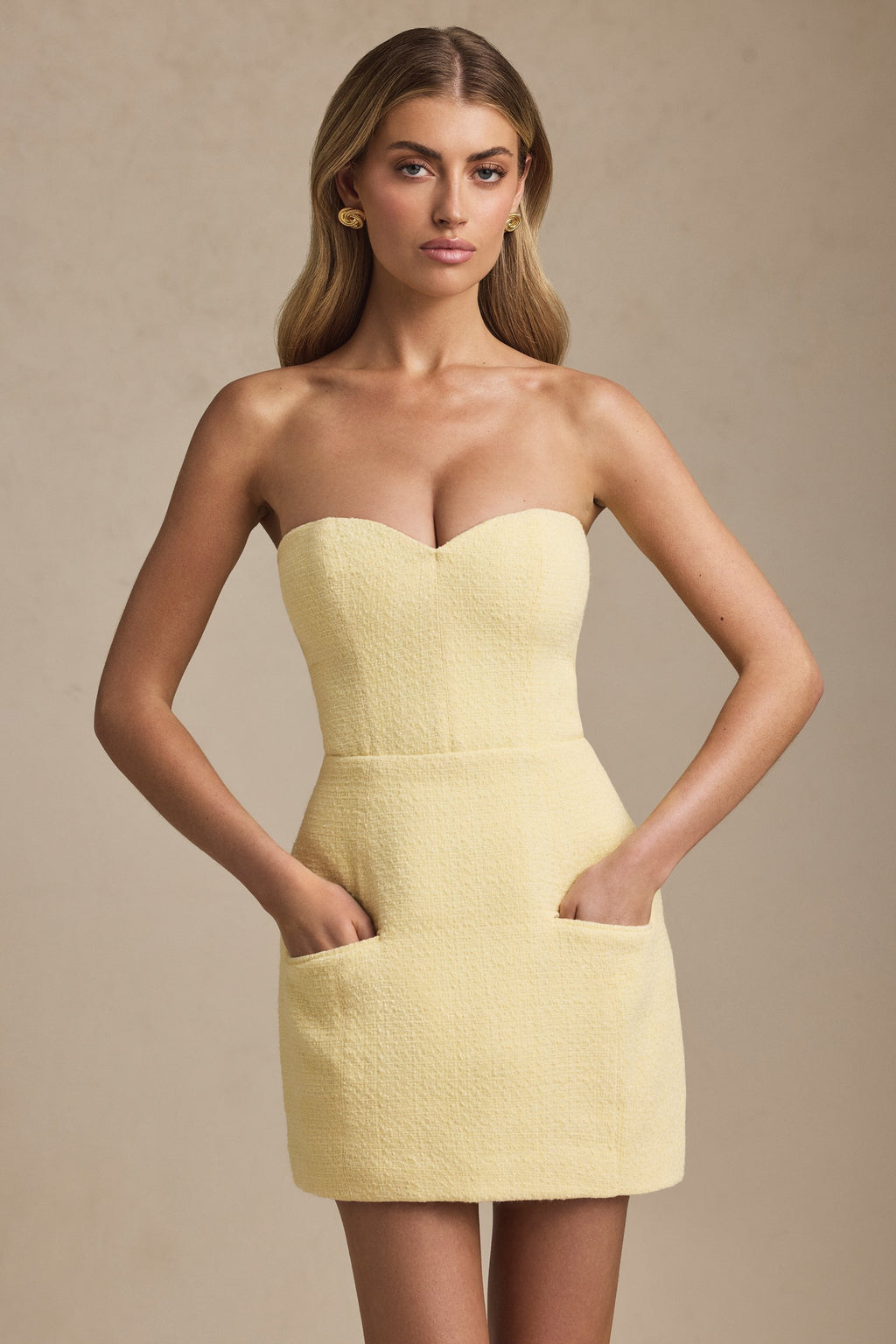 Sweetheart-Neck Strapless Structured Mini Dress in Pastel Yellow